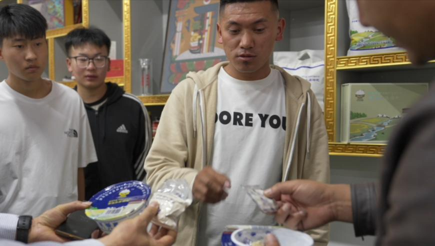 2025年是平年还是闰年,余华英执刑前被安排会见亲属,经济性执行方案剖析_经典版V2.19